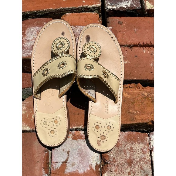 Jack Rogers Women's Nantucket Gold Thong Sandals, Size 7 - Picture 5 of 17